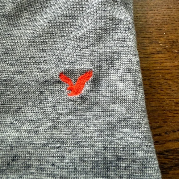 American Eagle Thermal Long Sleeve Men’s Shirt (XL) - Picture 4 of 4